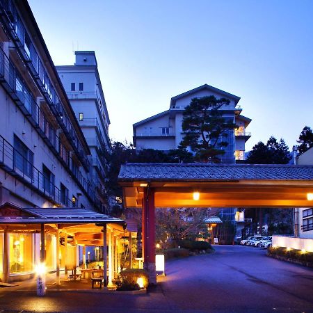 Minoya Hotel Yahiko Buitenkant foto