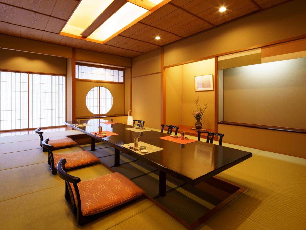 Minoya Hotel Yahiko Buitenkant foto
