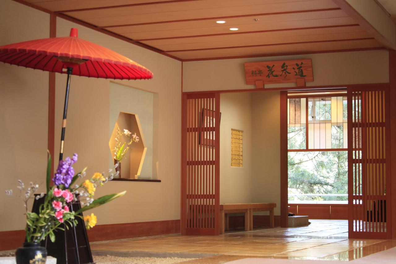 Minoya Hotel Yahiko Buitenkant foto